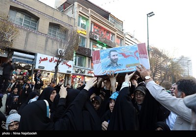 تشییع پیکر 8 شهید مدافع حرم در مشهد