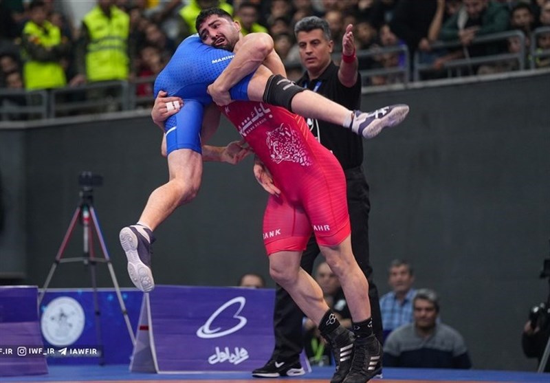 کشتی آزاد قهرمانی کشور| پیروزی سوادکوهی در فینال زودرس با نایب قهرمان جهان/ شکست امیرمحمد یزدانی در وزن جدید