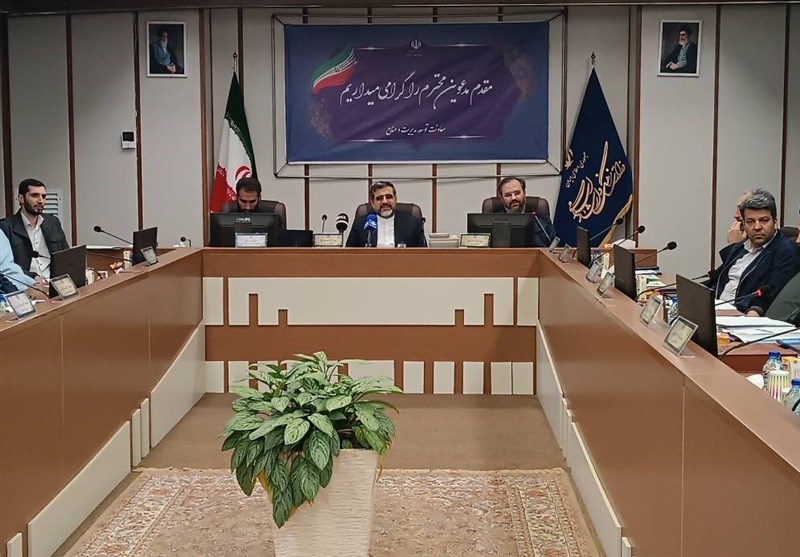 دیدار وزیر ارشاد با دست‌اندرکاران «محفل۲»