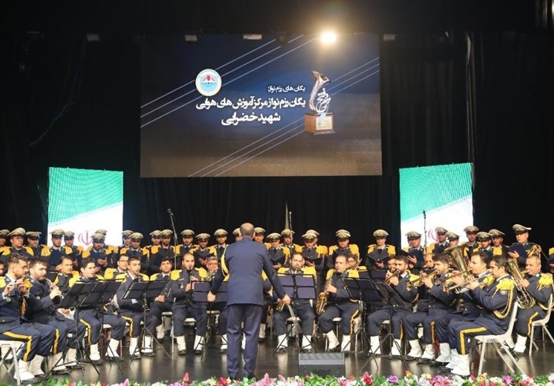 ششمین جشنواره ملی «ترنم فتح» استان تهران در ایستگاه پایانی