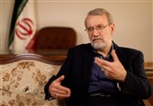 لاریجانی: برای سلامتی آقای رئیسی دست به‌دعا برداریم