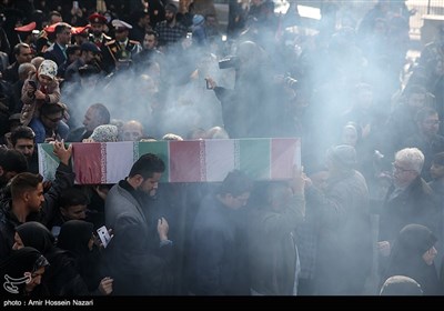 استقبال از پیکر هشت شهید گمنام دفاع مقدس در قزوین