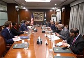نماینده آمریکا برای افغانستان: از پاکستان در مبارزه علیه تروریسم حمایت می‌کنیم