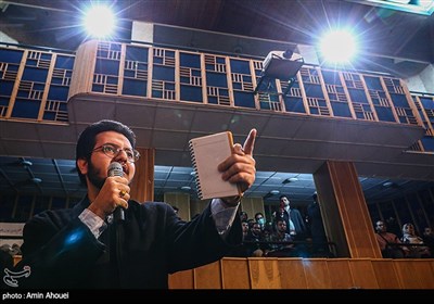 مراسم روز دانشجو در دانشگاه تهران با حضور وزیر امورخارجه
