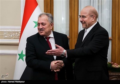 Встреча премьер-министра Сирии со спикером Исламского консультативного совета Ирана в Тегеране