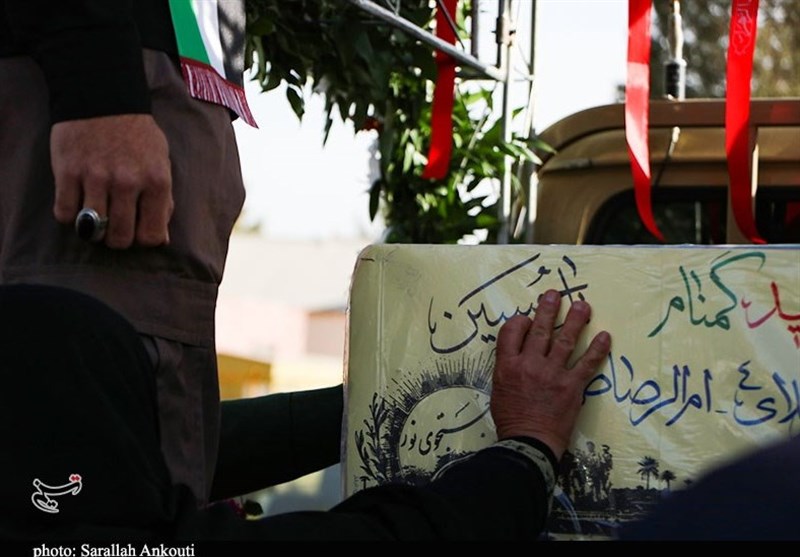 تشییع و تدفین 8 شهید گمنام تازه تفحص شده در قزوین + جزئیات