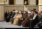 دیدار اعضای ستاد مرکزی کنگره بزرگداشت 10هزار شهید استان آذربایجان‌شرقی  با رهبر معظم انقلاب