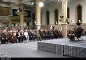 دیدار اعضای ستاد مرکزی کنگره بزرگداشت 10هزار شهید استان آذربایجان‌شرقی  با رهبر معظم انقلاب