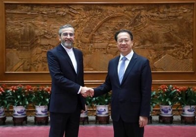  رایزنی علی‌ باقری با معاون وزیرخارجه چین درباره تحولات بین‌المللی 