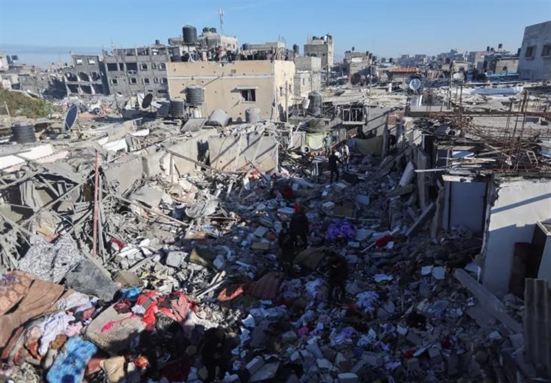 Escalating Israeli War in Gaza Triggers Mass Displacement, Dire Food Shortages