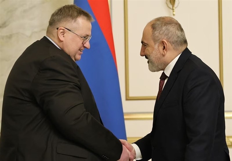 روسیه ارمنستان را با «خطرات اجتناب‌ناپذیر» تهدید کرد