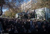 تشییع پیکر 7 شهید گمنام در کرمانشاه