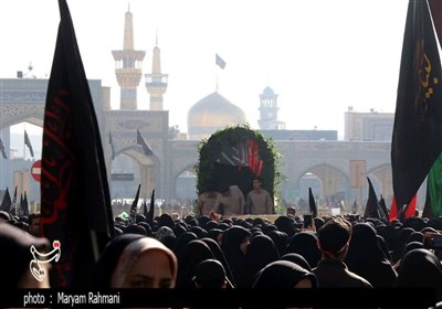 تشییع پیکر 14 شهید گلگون‌کفن در مشهد
