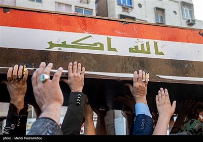 تابوت انتقال پیکرمطهر شهید حاج قاسم سلیمانی از کشور عراق به ایران 