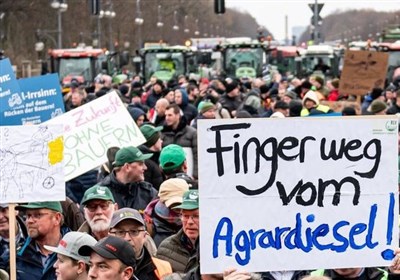  اعلام جنگ کشاورزان آلمانی به دولت/ درخواست معترضان برای برگزاری انتخابات مجدد 