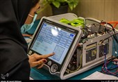 1,100 Iranian Firms Producing Medical Equipment, Official Says