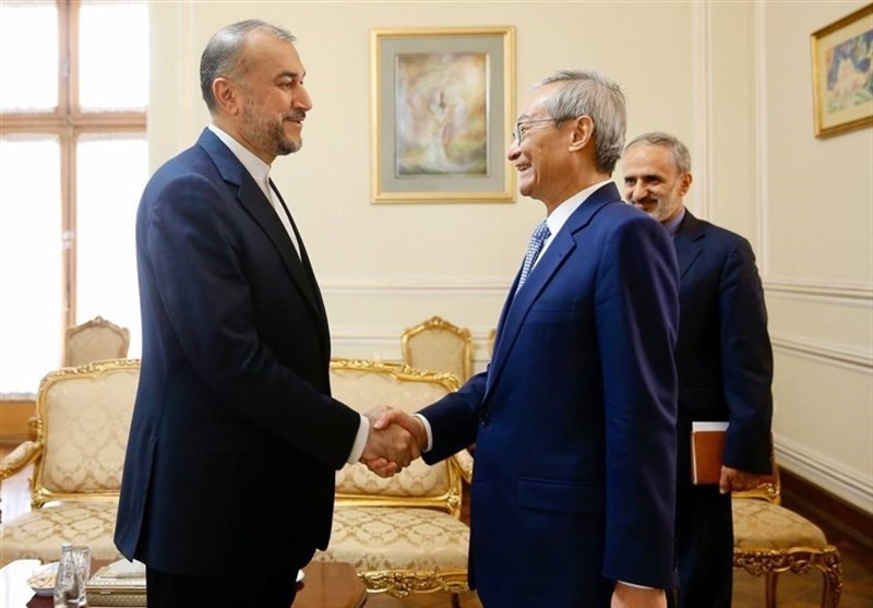 İran Dışişleri Bakanı Şanghay İşbirliği Teşkilatı Genel Sekreteri İle Görüştü