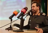 فرمانده سپاه تهران: پزشکیان در مسیر حل مشکلات حرکت کند