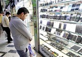 آشفته شدن بازار موبایل با تخصیص‌های بی ضابطه ارز برای واردات آیفون رفرش