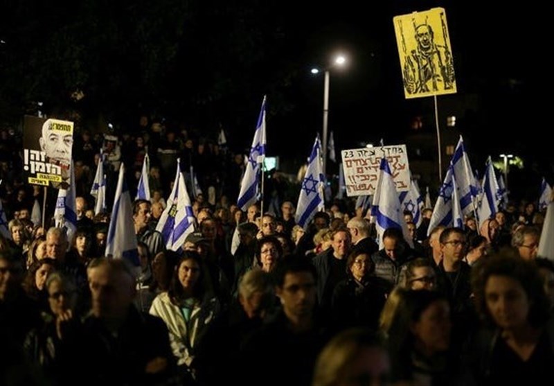 تظاهرات هزاران صهیونیست علیه نتانیاهو در تل‌آویو