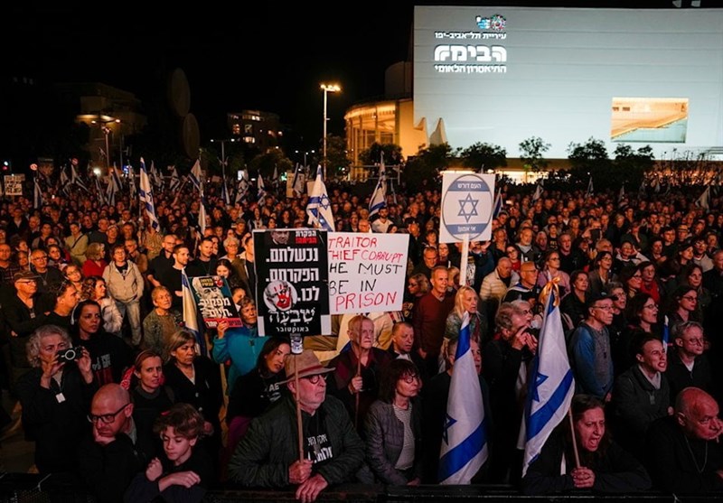 Israeli Settlers Rally in Tel Aviv, Demand Netanyahu&apos;s Resignation