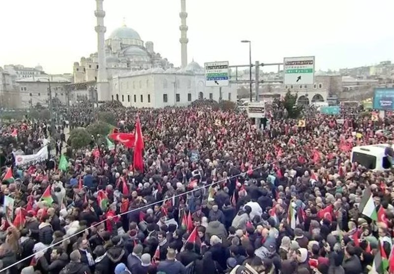 İstanbul'da Gazze ve Terörle Mücadele Yürüyüşü