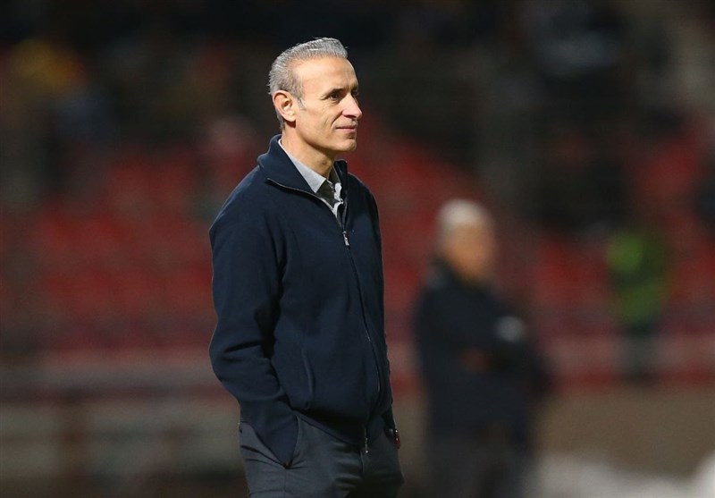 Persepolis Coach Golmohammadi Announces Resignation