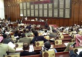 Yemeni Parliament Vows to Confront Foreign Forces in Yemeni Waters