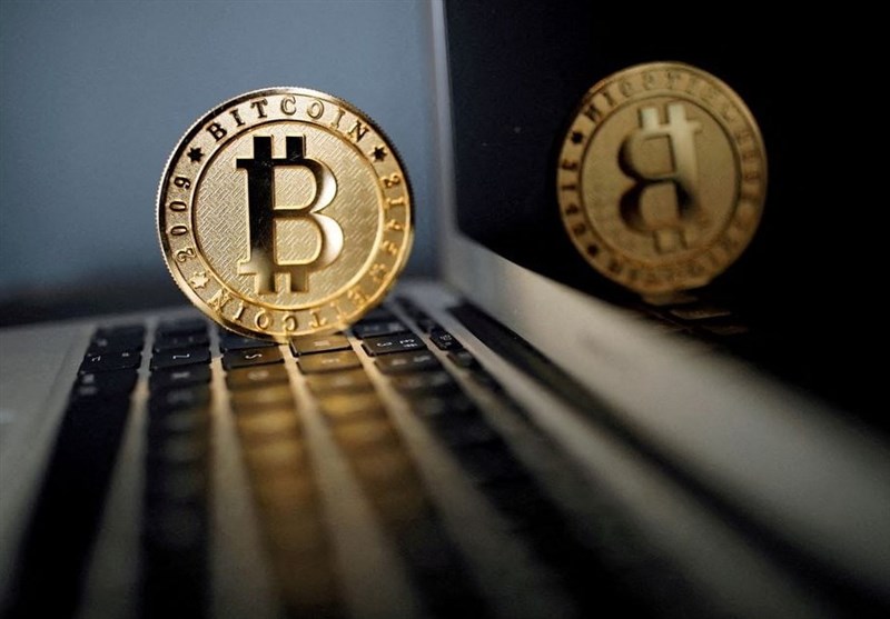 Bitcoin Moves Up $45,000 for 1st Time since April 2022: Report