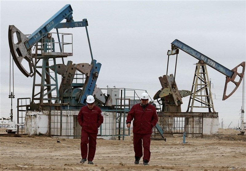 Нефть начала Новый год с повышения цен