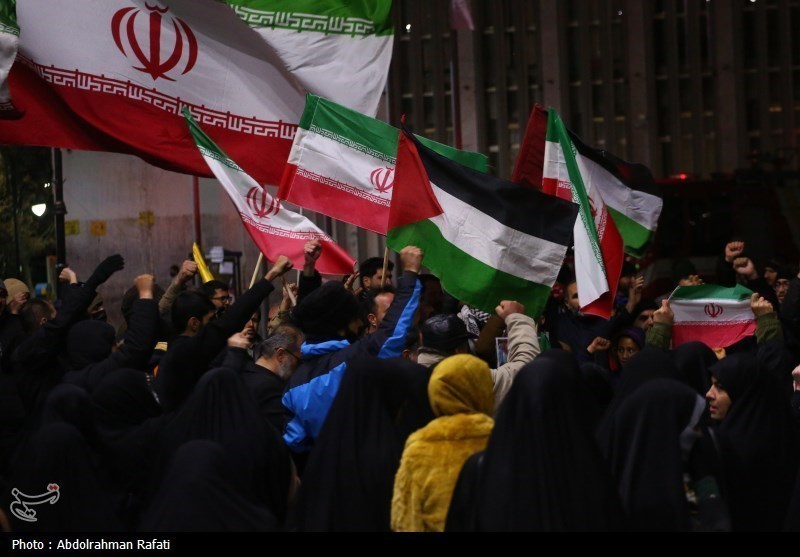 تجمع مردم همدان در محکومیت حادثه تروریستی در کرمان + تصاویر