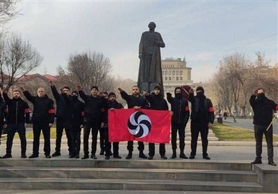  سلام نازی در مقابل یک مجسمه؛ شکل گیری جنبش جدید راست افراطی در ارمنستان 