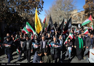 راهپیمایی مردم همدان در محکومیت حمله تروریستی کرمان
