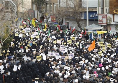 راهپیمایی مردم قم در حمایت از عملیات وعدهٔ صادق