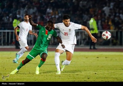  نامجومطلق: فوتبال ایران غیرقابل پیش‌بینی است/ بورکینافاسو تیم بدی نبود 