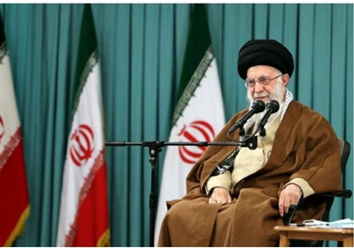  رهبر انقلاب: انگلیس‌ها ضدیّت با دین و استقلال را در ایران راه انداختند 