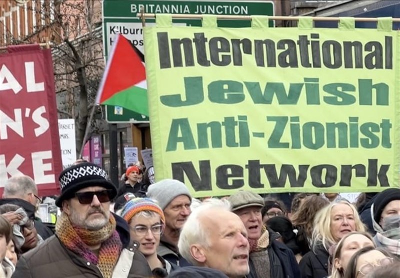 UK Pro-Palestinian Demonstrators Intensify Calls for Immediate Gaza ...