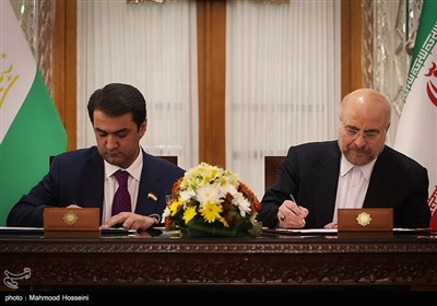 دیدار و امضای تفاهم نامه روسای مجلس ایران و تاجیکستان