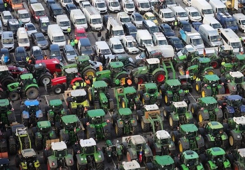 تداوم اعتراضات کشاورزان آلمانی به سیاست‌های ریاضتی دولت