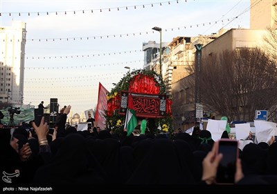 تشییع شهدای حادثه تروریستی گلزار شهدای کرمان در مشهد