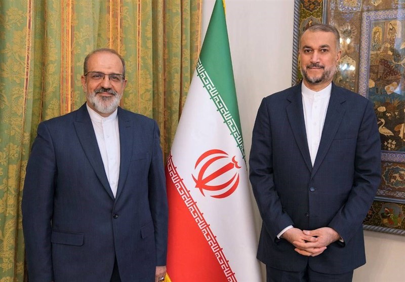 ارائه گزارش سفیر جدید ایران در عمان به امیرعبداللهیان