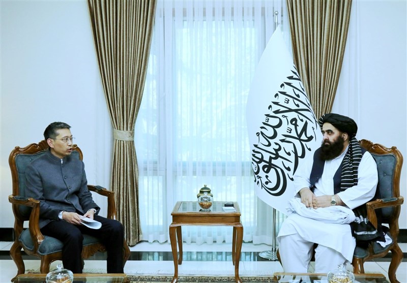 دیدار سفیر چین با وزیر امور خارجه طالبان در کابل