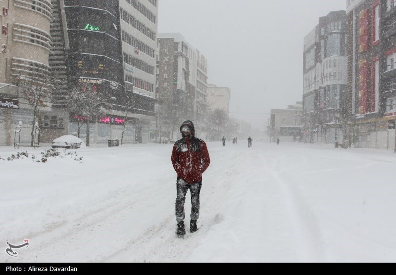 بارش نیم متری برف در استان اردبیل/ دمای هوا به منفی ۱۱ رسید + فیلم و تصاویر