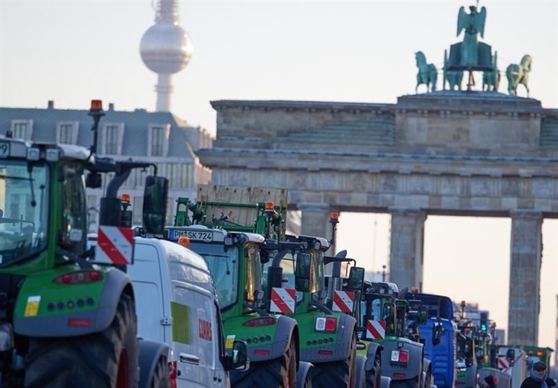 تداوم اعتراضات کشاورزان علیه سیاست‌های ریاضتی دولت آلمان
