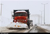 بازگشایی جاده های تبریز بعد از بارش برف