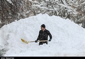 بارش 2 متری برف در روستا‌های خلخال