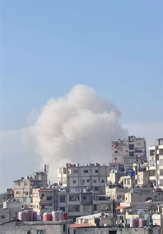 عدوان إسرائیلی یستهدف بناءً سکنیاً فی حی المزة فی دمشق