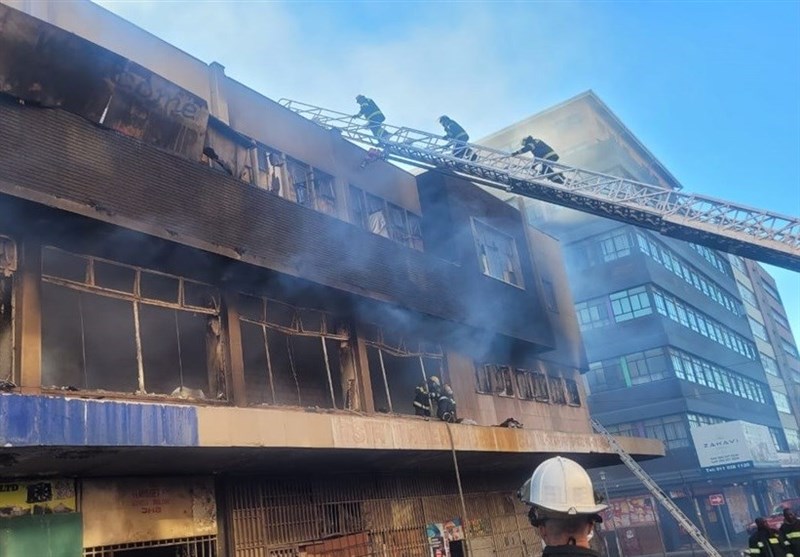 Two Die, Four Injured in Johannesburg Building Fire