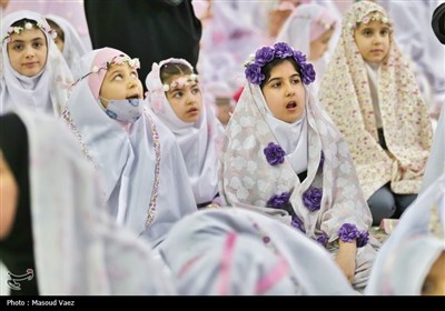 جشن تکلیف پنج هزار نفری دختران دانش آموز تبریزی