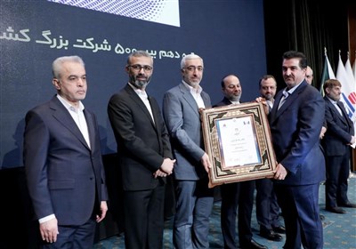  بانک رفاه کارگران برترین بانک ایران شد 